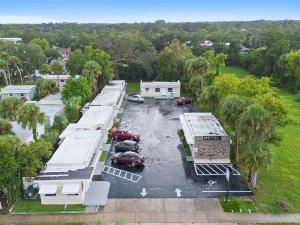 828 RIDGEWOOD AVENUE, DAYTONA BEACH, FL 32117