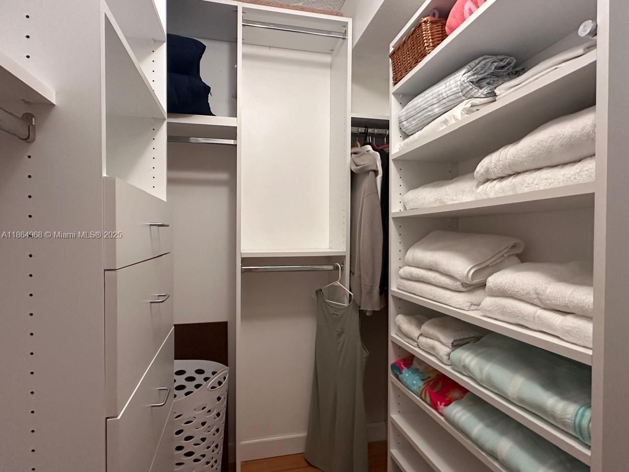 3200 Collins Ave, Unit 7-4, Miami Beach, FL 33140 Photo