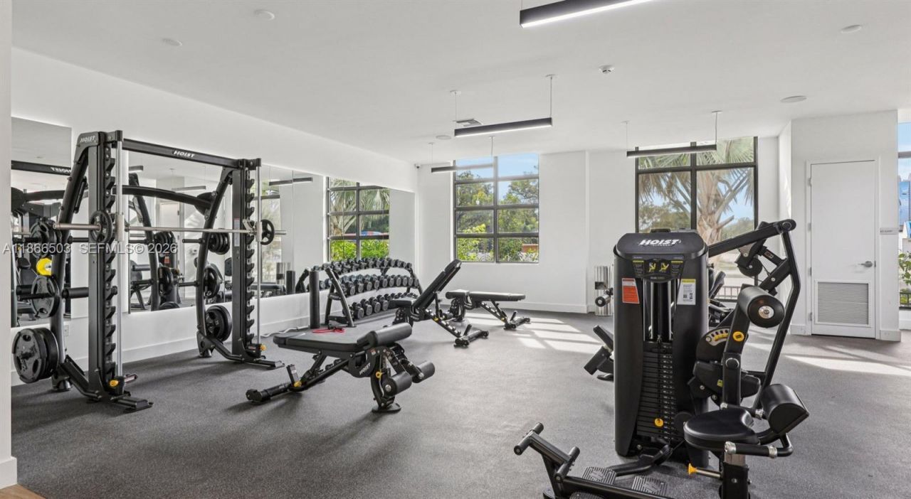 4465 Griffin Road, Unit B5, Davie, FL 33314 Photo