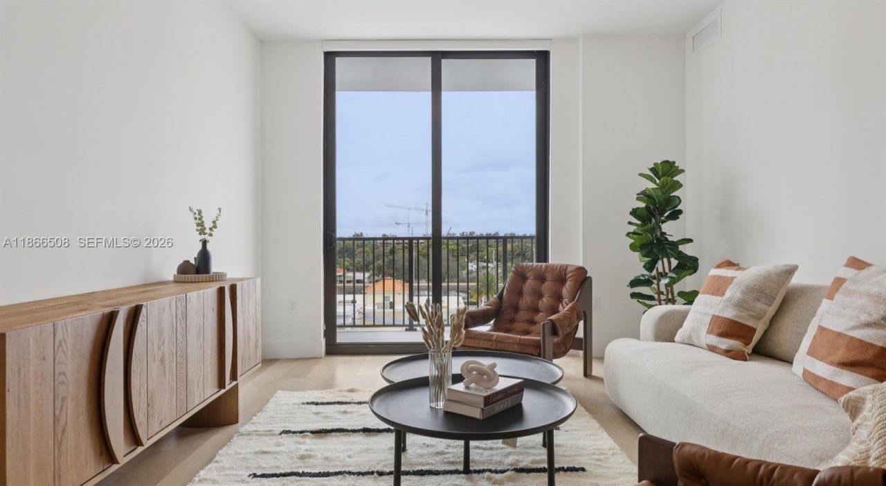 4465 Griffin Road, Unit C1, Davie, FL 33314 Photo