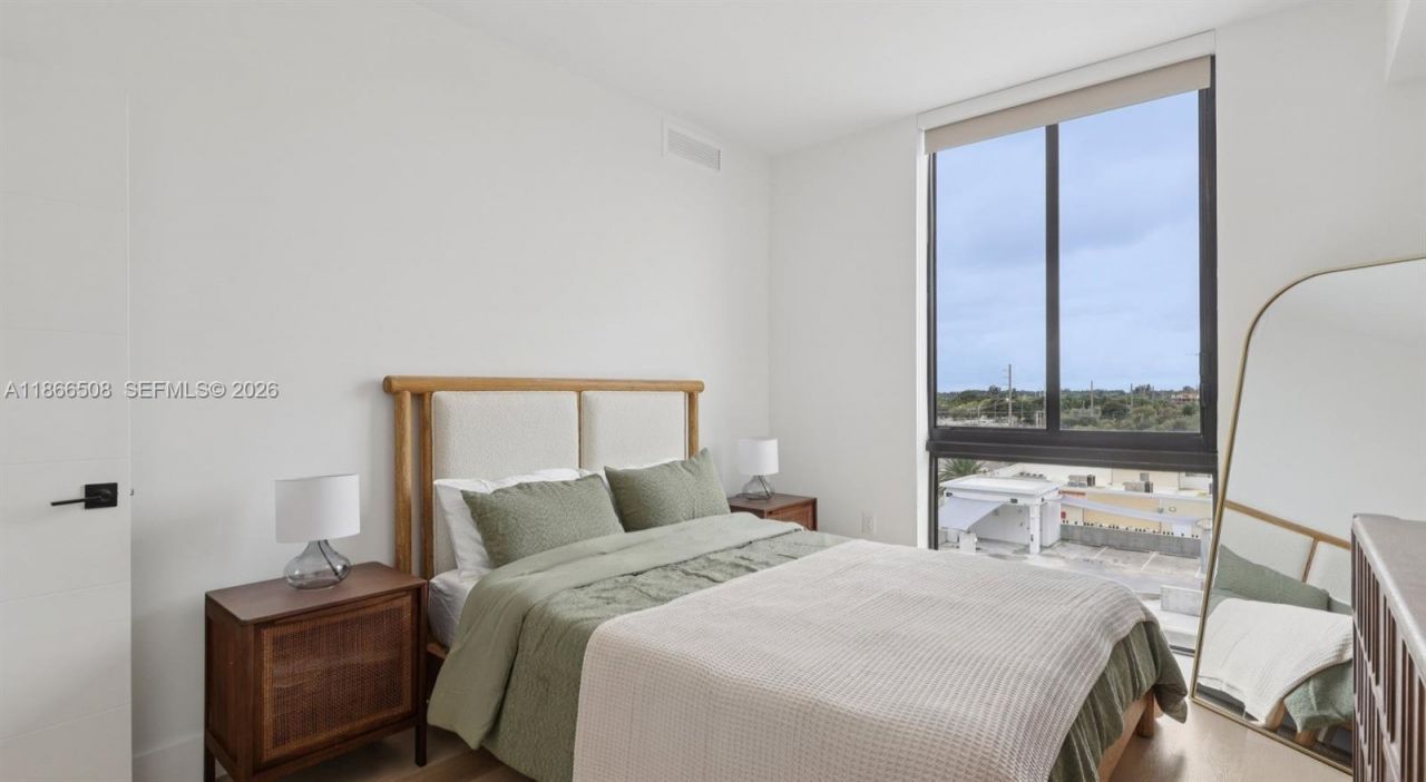 4465 Griffin Road, Unit C1, Davie, FL 33314 Photo