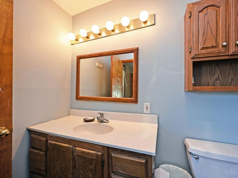 5776 Panama Avenue, Cincinnati, OH 45230 Photo 33