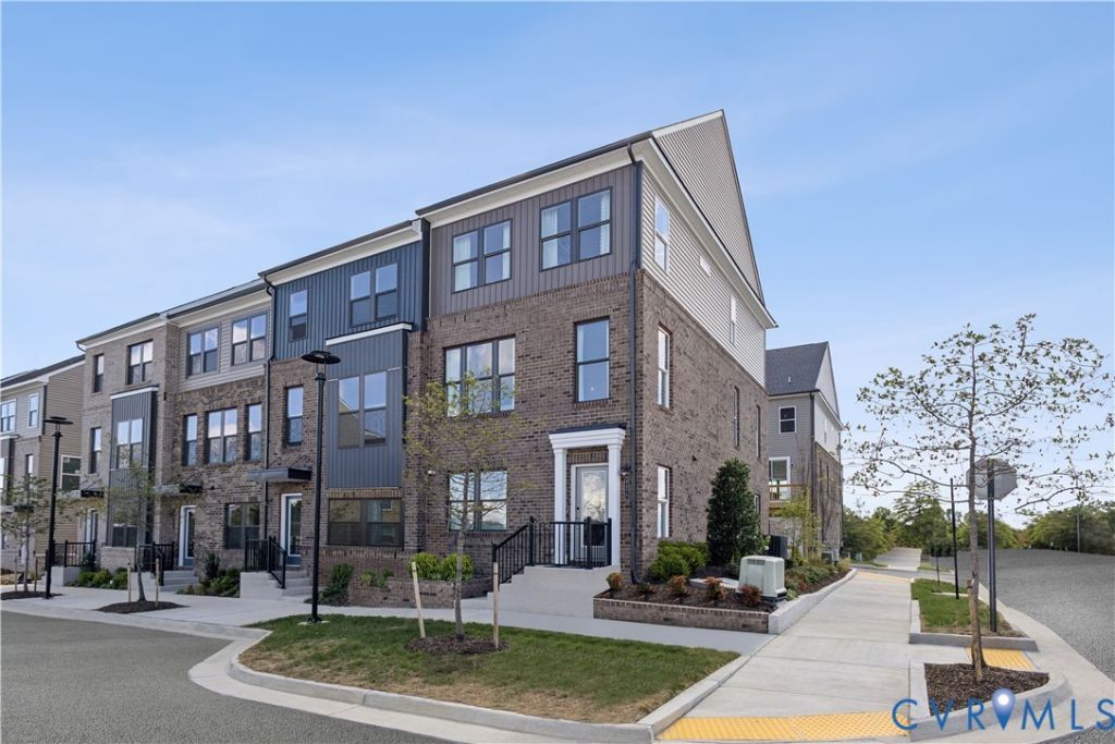 9489 Pinkman Road, Henrico, VA 23059 Main Photo