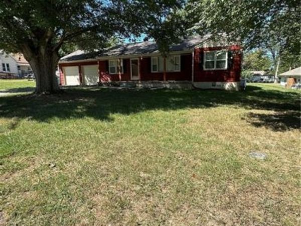 623 W Mason Street, Odessa, MO 64076