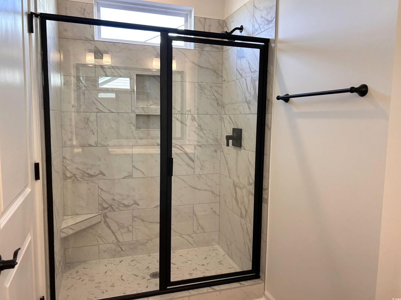 115 Westfield Circle Photo 4