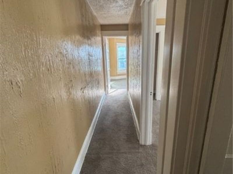 9607 Pratt Avenue, Cleveland, OH 44105 Photo 5