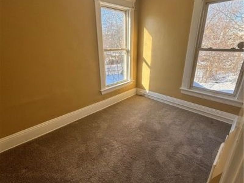 9607 Pratt Avenue, Cleveland, OH 44105 Photo 7