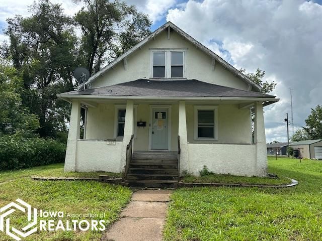 323 N 3rd Street, Seymour, IA 52590 Main Photo