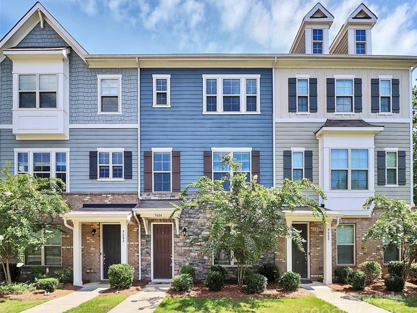 9604 Ainslie Downs Street, Charlotte, NC 28273