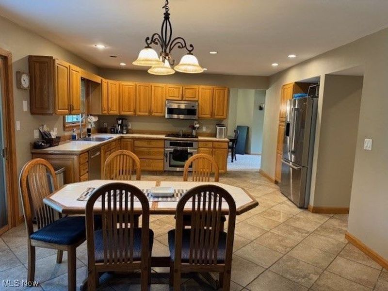 3425 Hummingbird Hill Drive, Poland, OH 44514 Photo 9