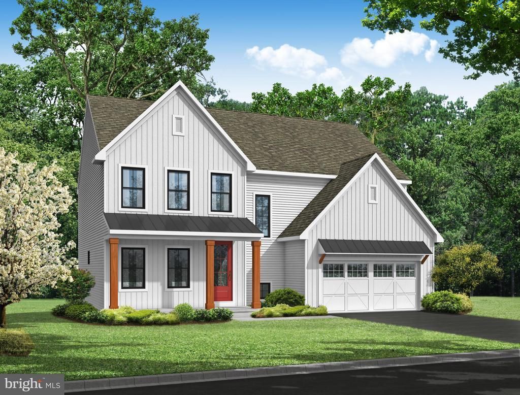 313 Iron Valley Drive, Lebanon, PA 17042 Main Photo