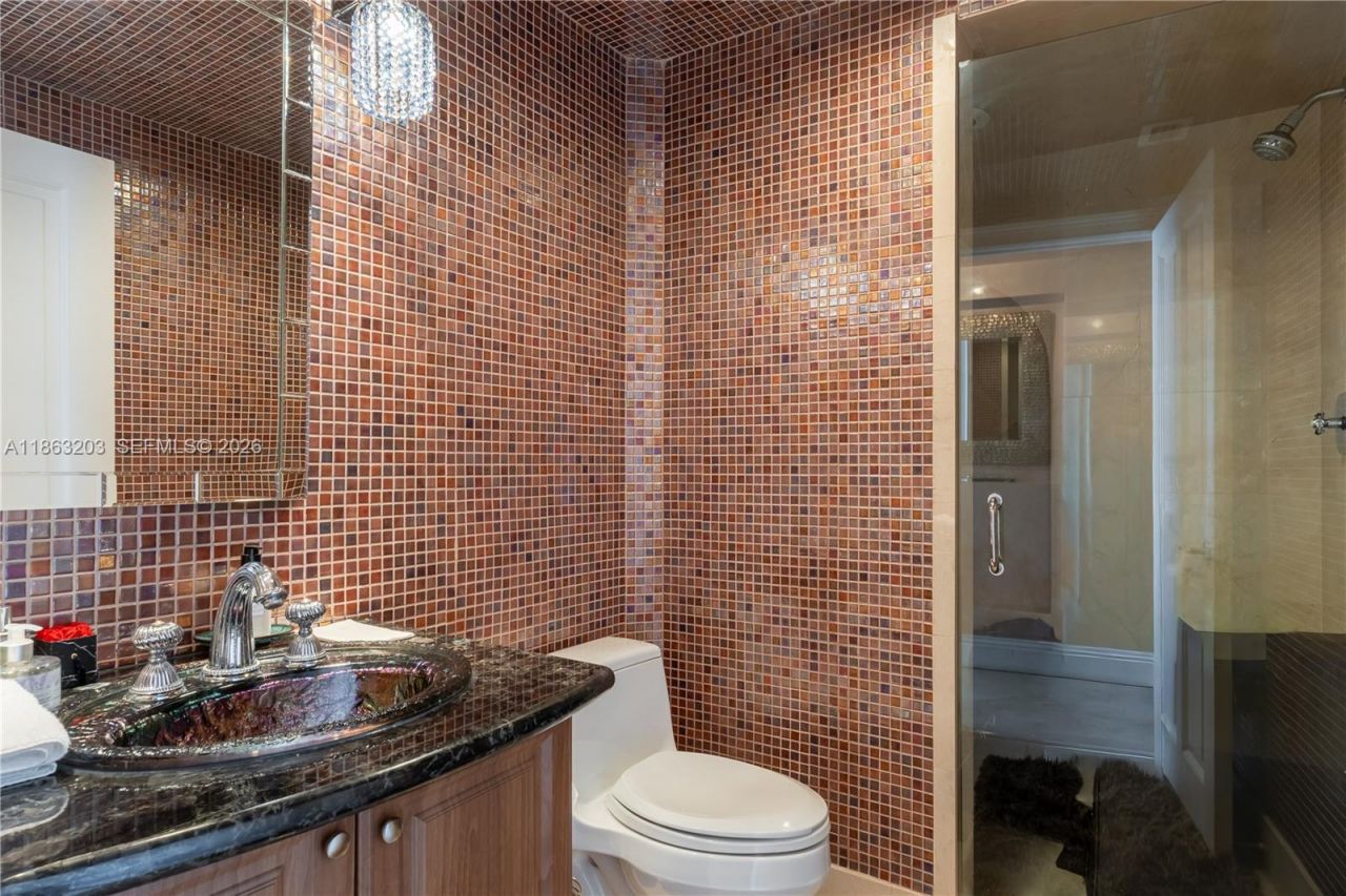 17875 Collins Ave, Unit 4001, Sunny Isles Beach, FL 33160 Photo