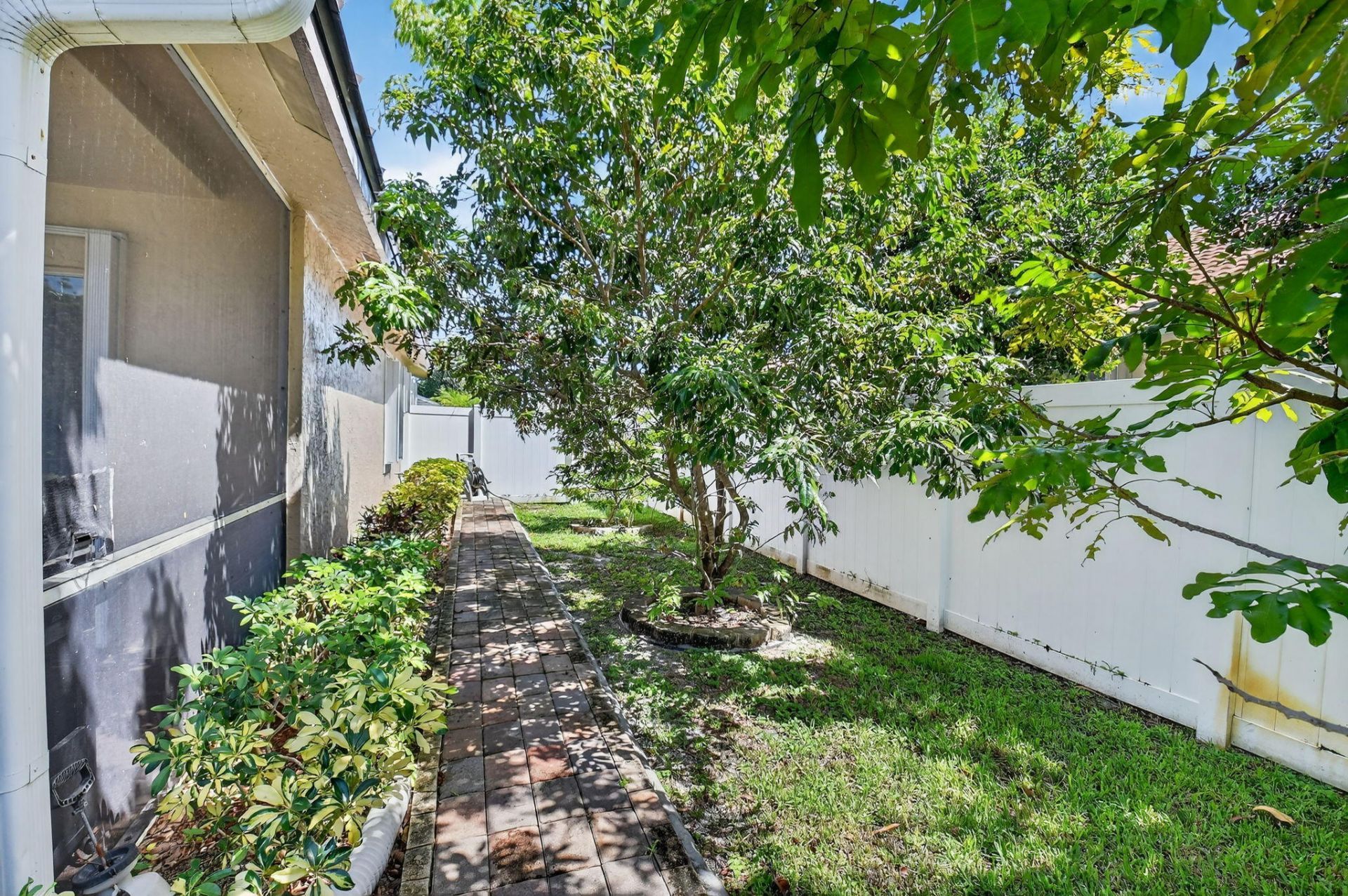 4768 Cypress Drive S, Boynton Beach, FL 33436 Photo