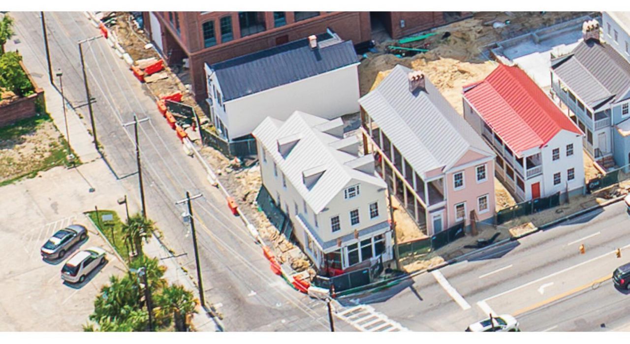 44 Line Street Photo 8