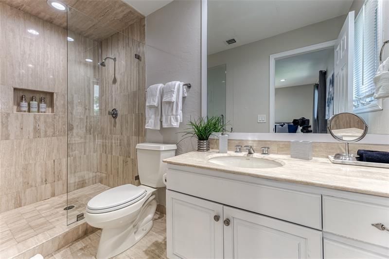 616 1st Key Drive, Fort Lauderdale, FL 33304 Photo