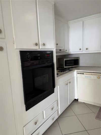 2840 N Ocean Boulevard, Unit 906, Fort Lauderdale, FL 33308 Photo