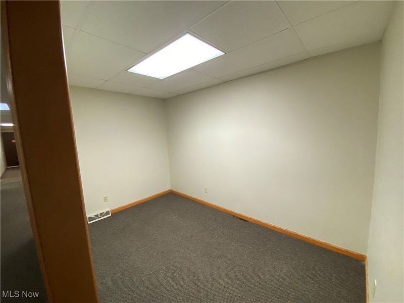 223 1/2 W Main Street, Newcomerstown, OH 43832 Photo 4