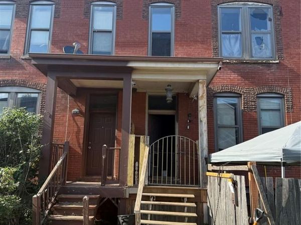 4959 Aubert, St Louis, MO 63113