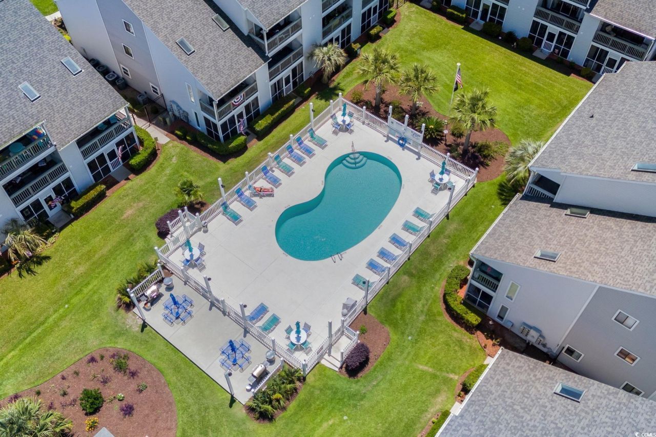 1880 Auburn Ln. Photo 32