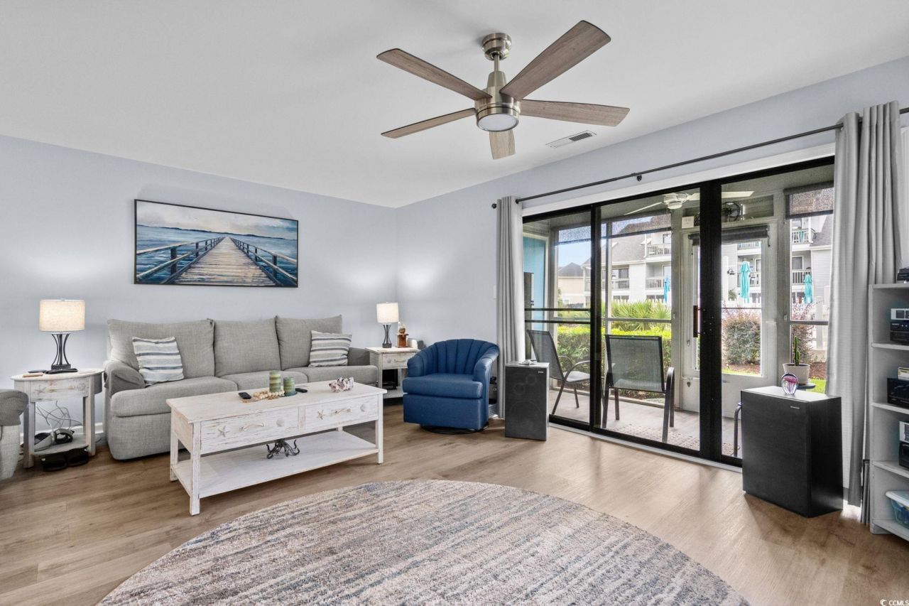 1880 Auburn Ln. Photo 5