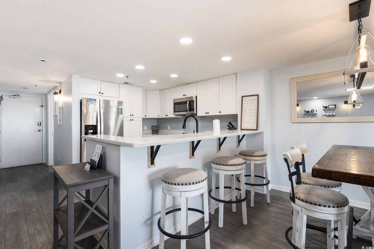 6100 N Ocean Blvd. Photo 13