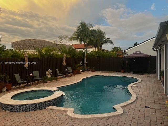 16131 SW 79th Ter, Miami, FL 33193 Photo