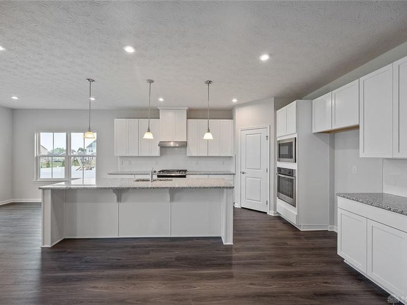 5166 Catalpa Drive, Tipp City, OH 45371 Photo 16