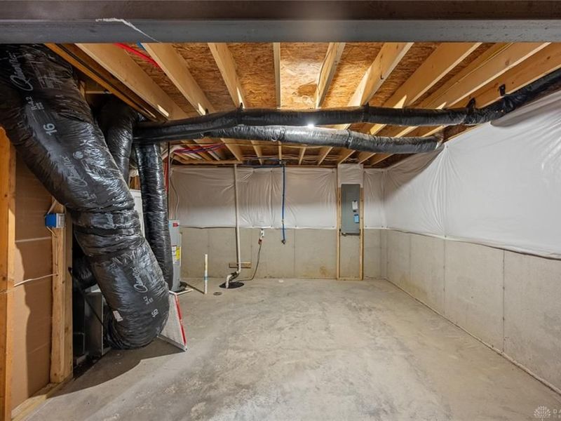 5166 Catalpa Drive, Tipp City, OH 45371 Photo 58