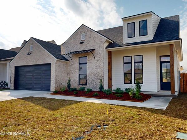 114 Spring Meadow Drive, Broussard, LA 70518