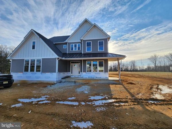 324 BISHOP HOLLOW ROAD, NEWTOWN SQUARE, PA 19073