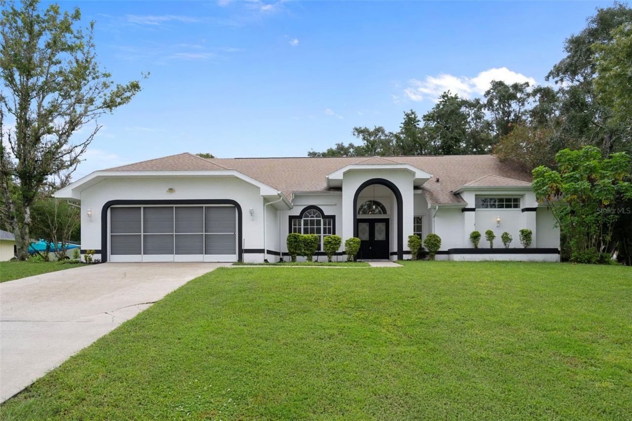 201 Oak Lake Drive, Spring Hill, FL 34608 Main Photo