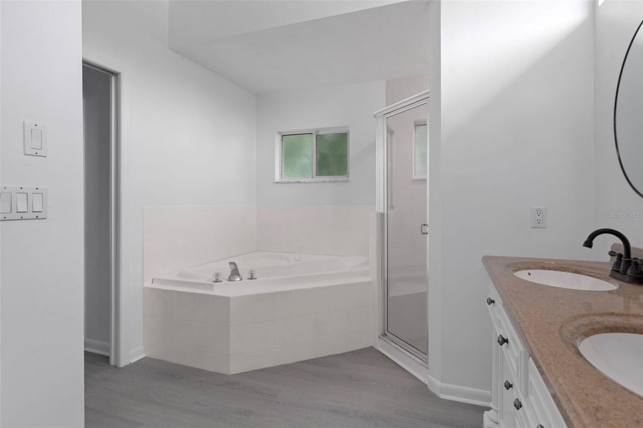 201 Oak Lake Drive, Spring Hill, FL 34608 Photo