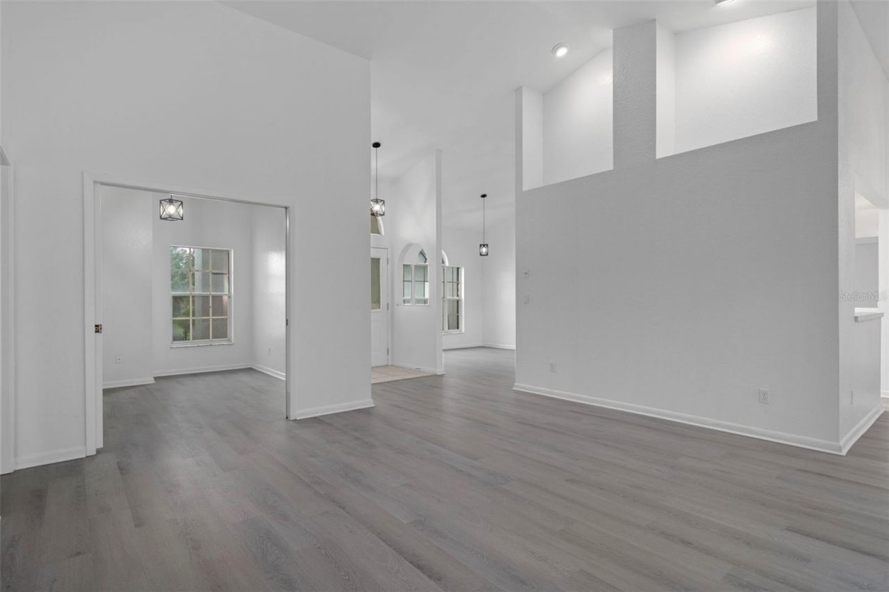 201 Oak Lake Drive, Spring Hill, FL 34608 Photo