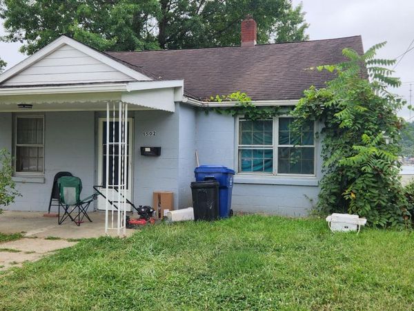 1502 Elm Street, Cambridge, OH 43725