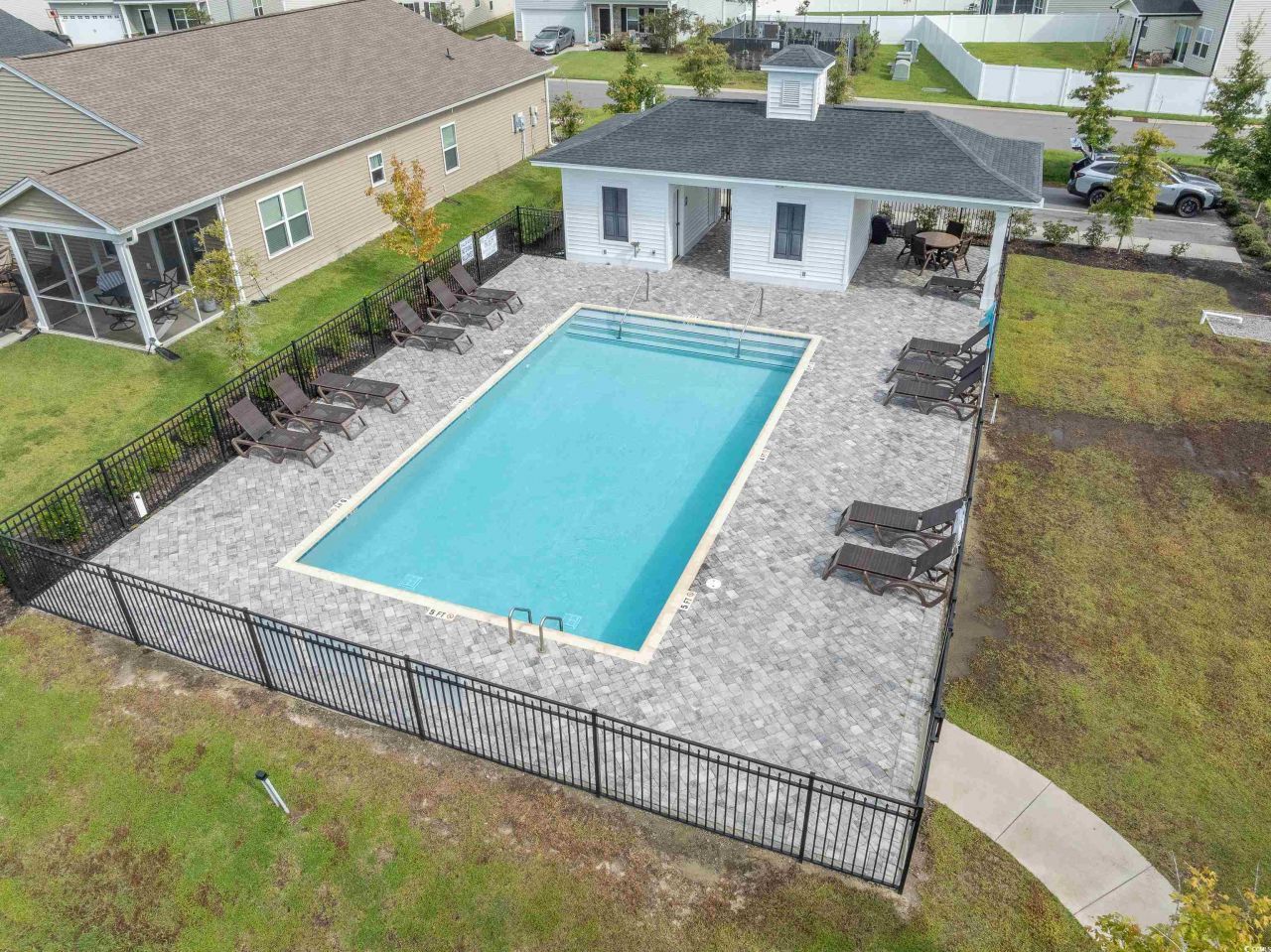 220 Averyville Dr. Photo 35