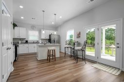 220 Averyville Dr. photo 4