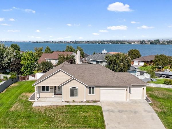 509 N Bluff West Drive, Moses Lake, WA 98837