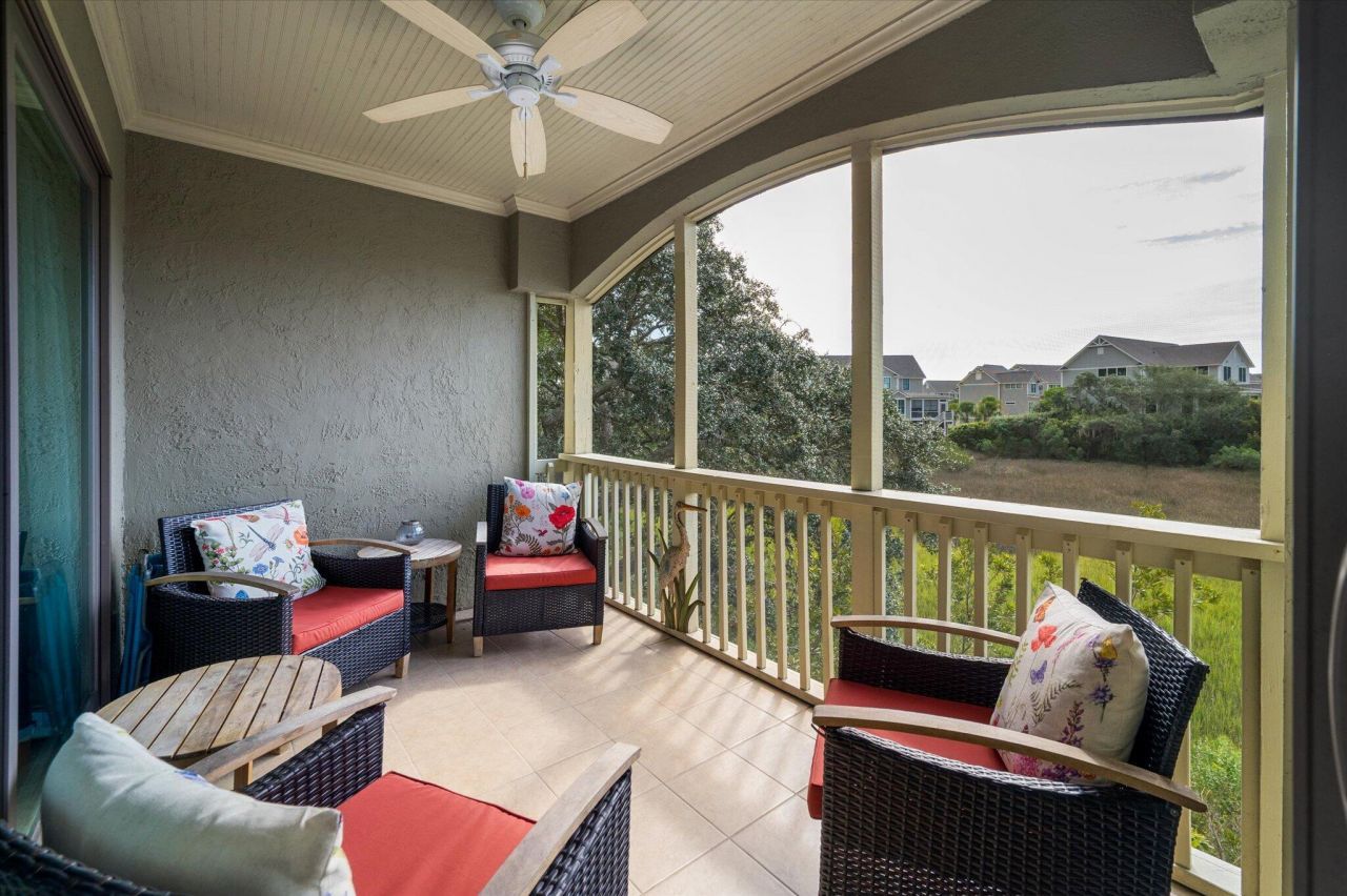 2138 Landfall Way Photo 17