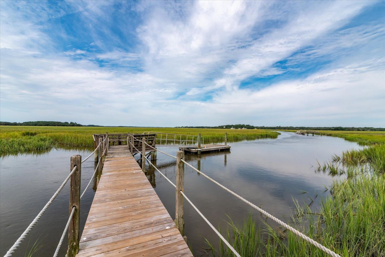 2138 Landfall Way Photo 19