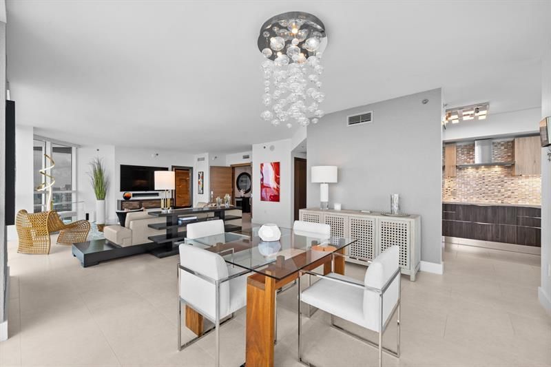 101 S Fort Lauderdale Beach Boulevard, Unit 1806, Fort Lauderdale, FL 33316 Photo