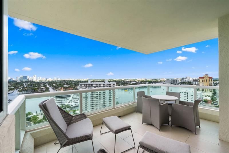 101 S Fort Lauderdale Beach Boulevard, Unit 1806, Fort Lauderdale, FL 33316 Photo