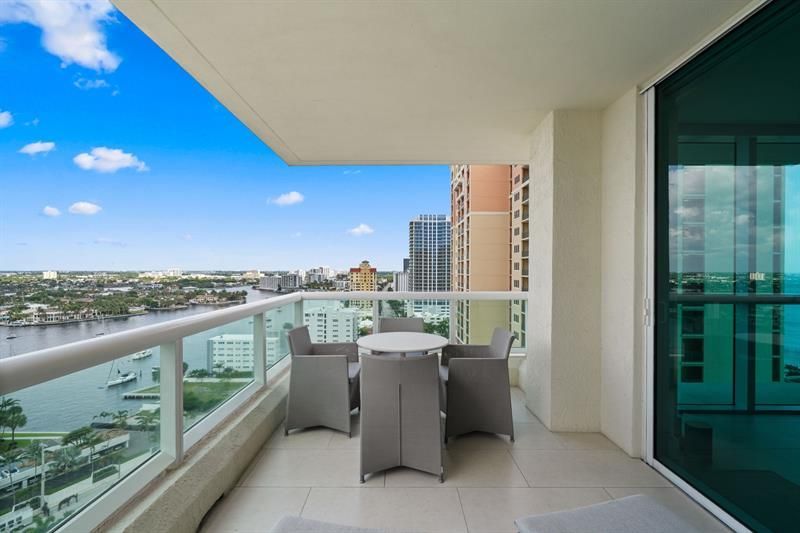 101 S Fort Lauderdale Beach Boulevard, Unit 1806, Fort Lauderdale, FL 33316 Photo