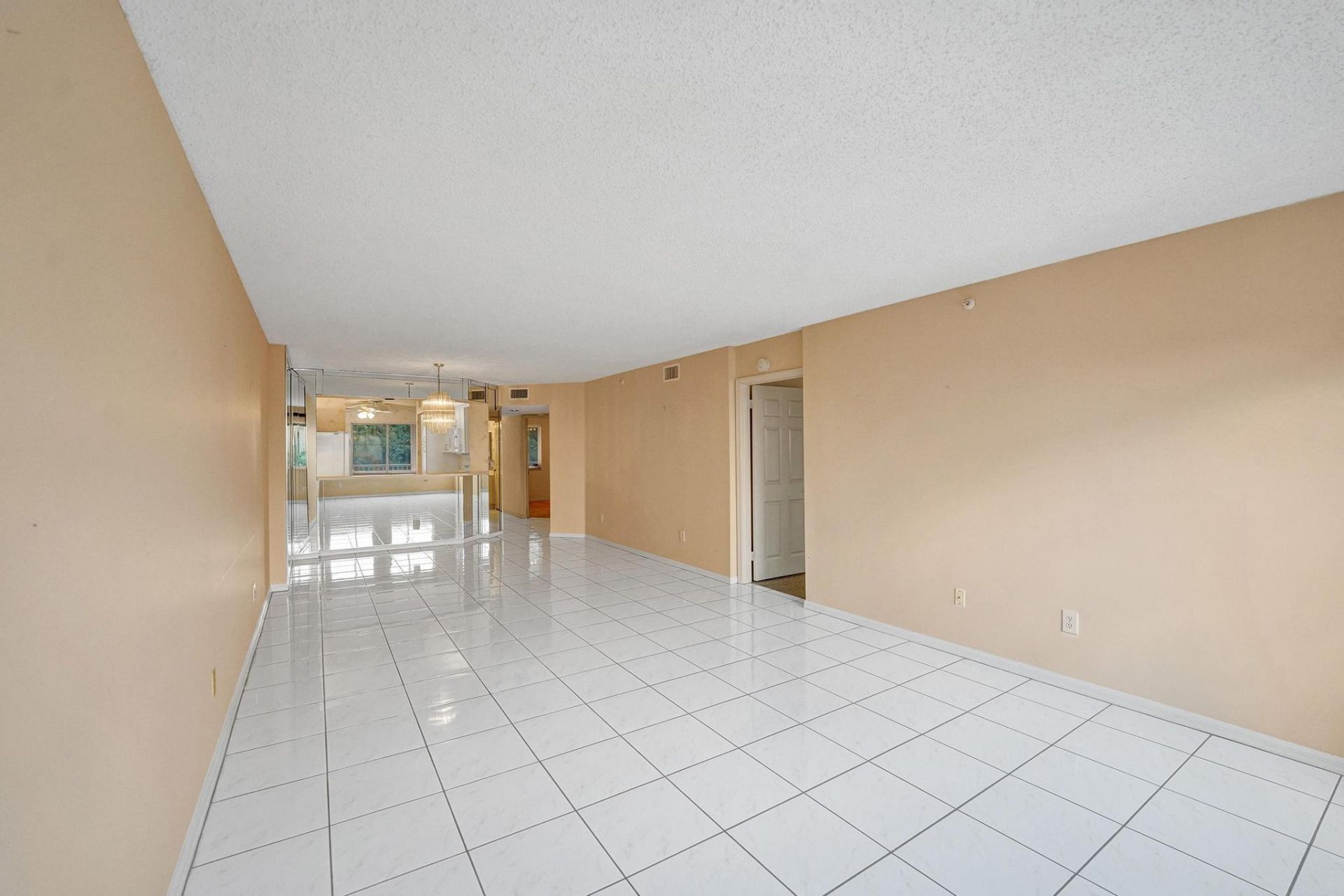 9587 Weldon Circle, Unit B312, Fort Lauderdale, FL 33321 Photo