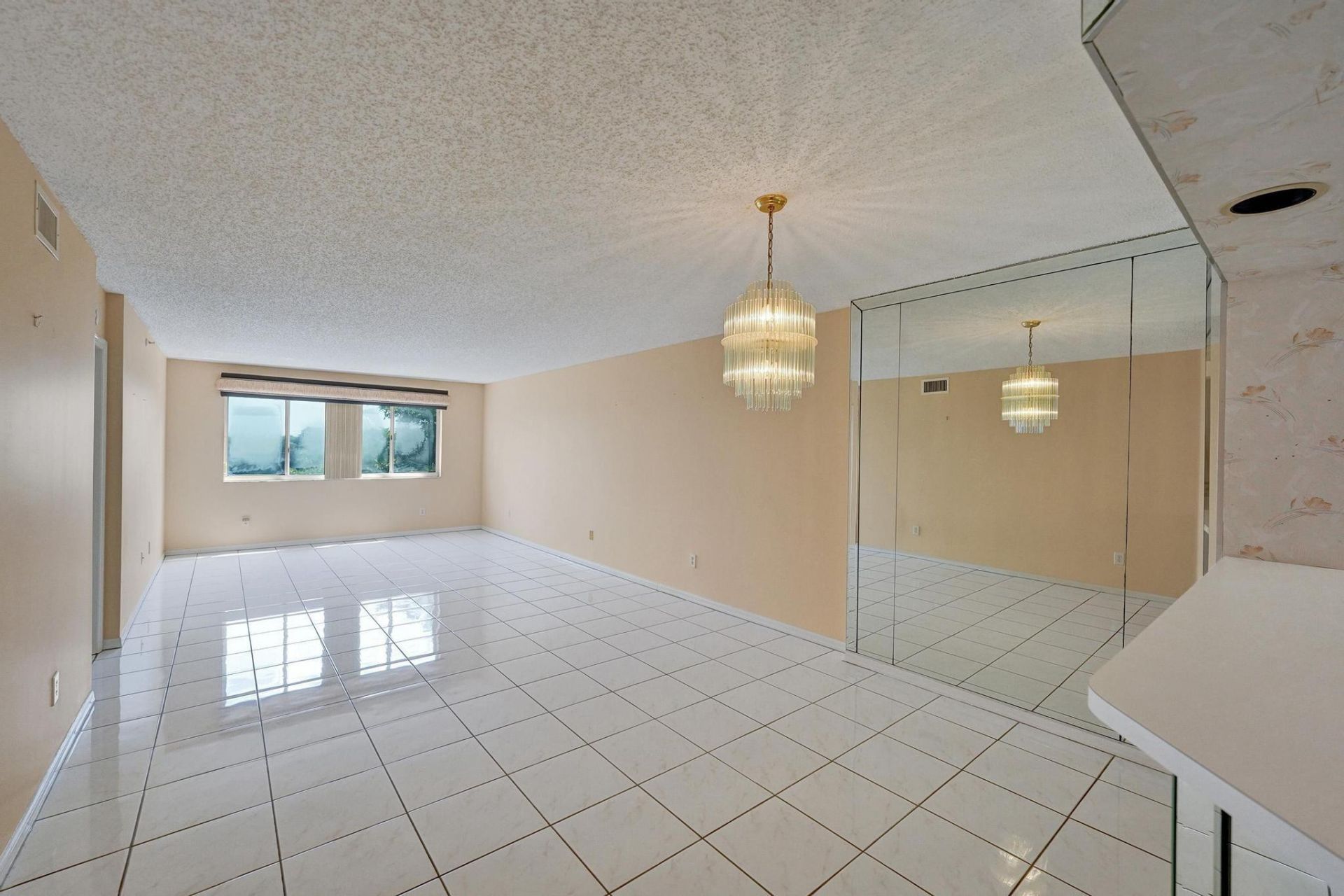 9587 Weldon Circle, Unit B312, Fort Lauderdale, FL 33321 Photo