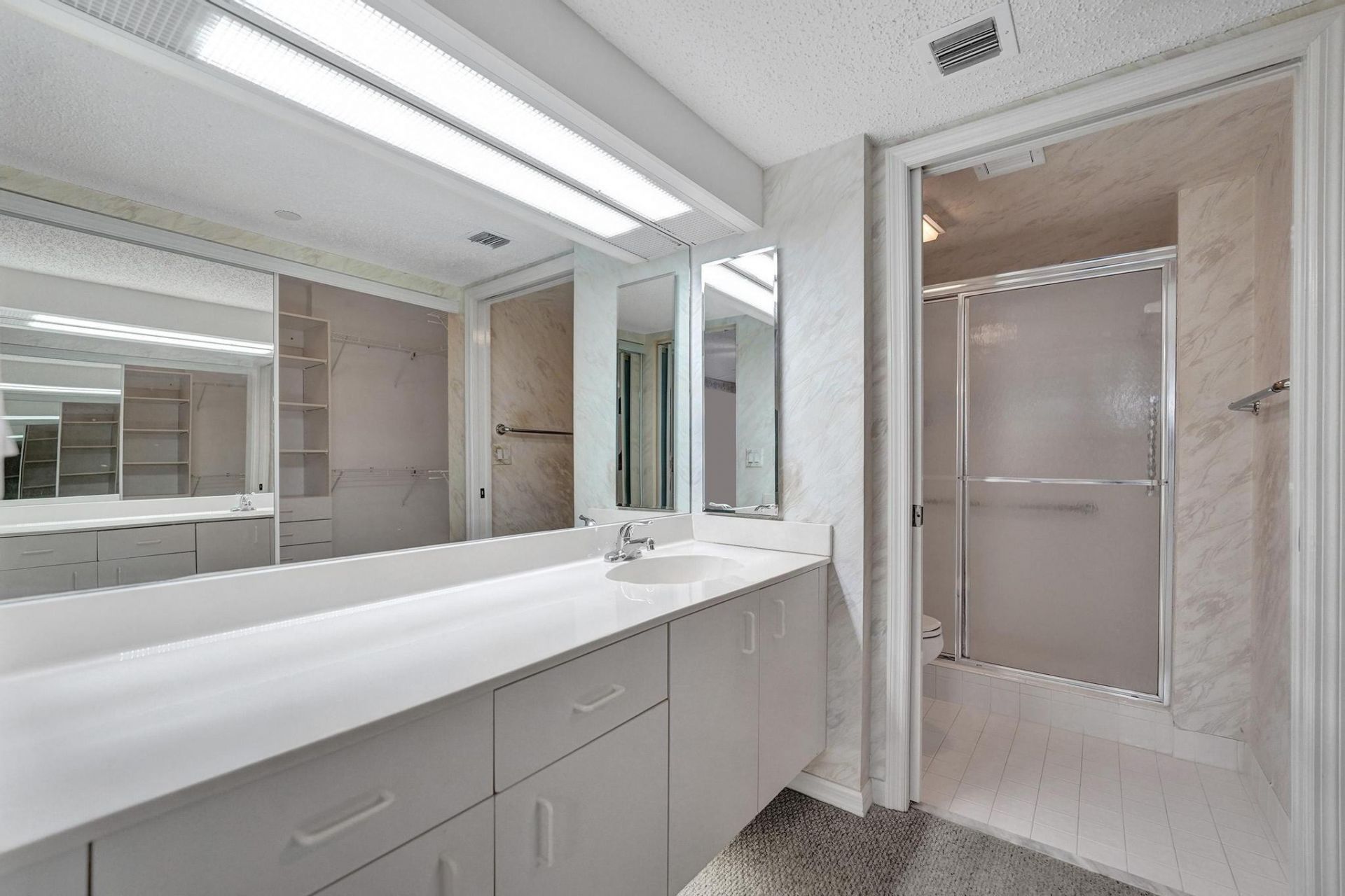 9587 Weldon Circle, Unit B312, Fort Lauderdale, FL 33321 Photo