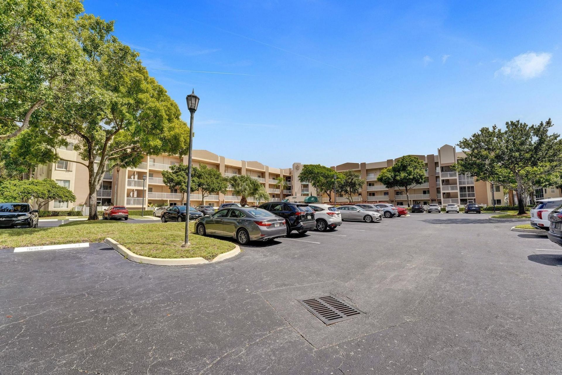 9587 Weldon Circle, Unit B312, Fort Lauderdale, FL 33321 Photo