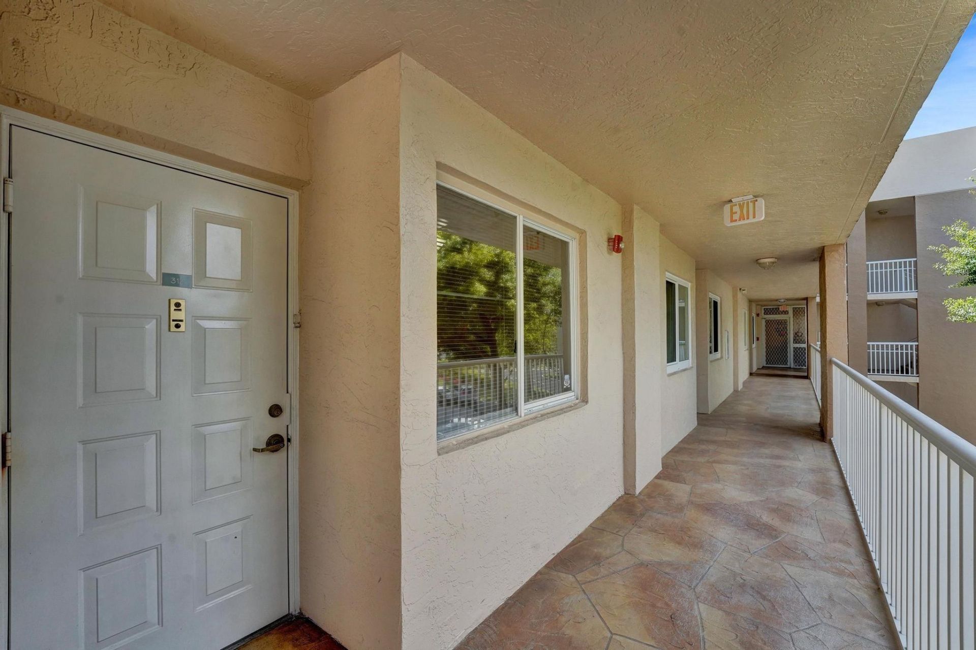 9587 Weldon Circle, Unit B312, Fort Lauderdale, FL 33321 Photo