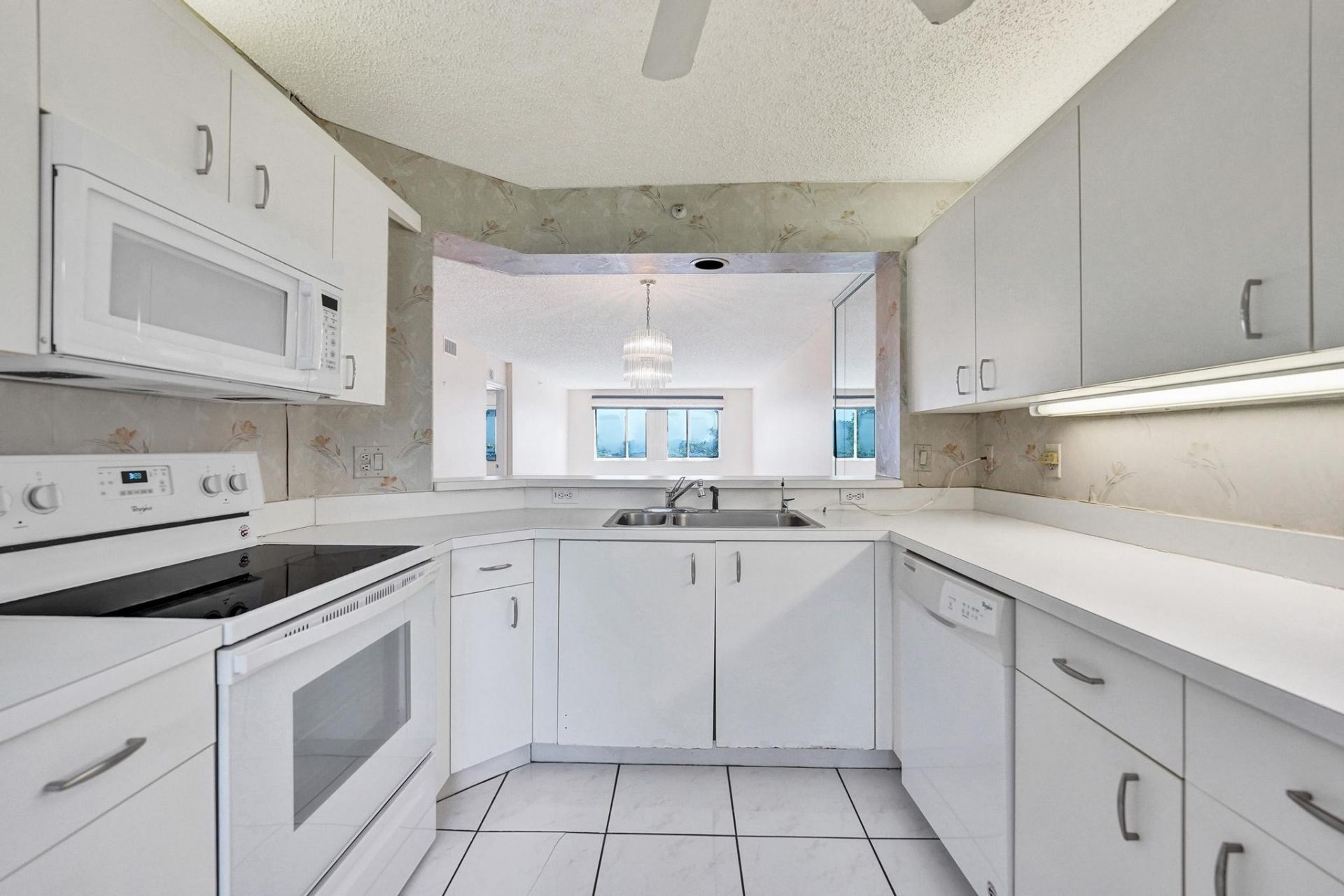 9587 Weldon Circle, Unit B312, Fort Lauderdale, FL 33321 Photo