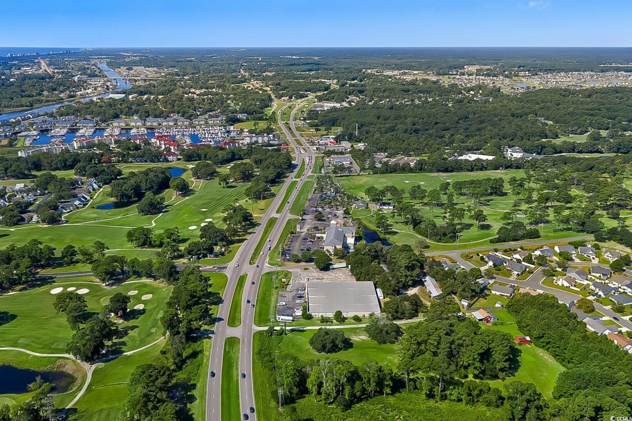 1021 Highway 17 Photo 6