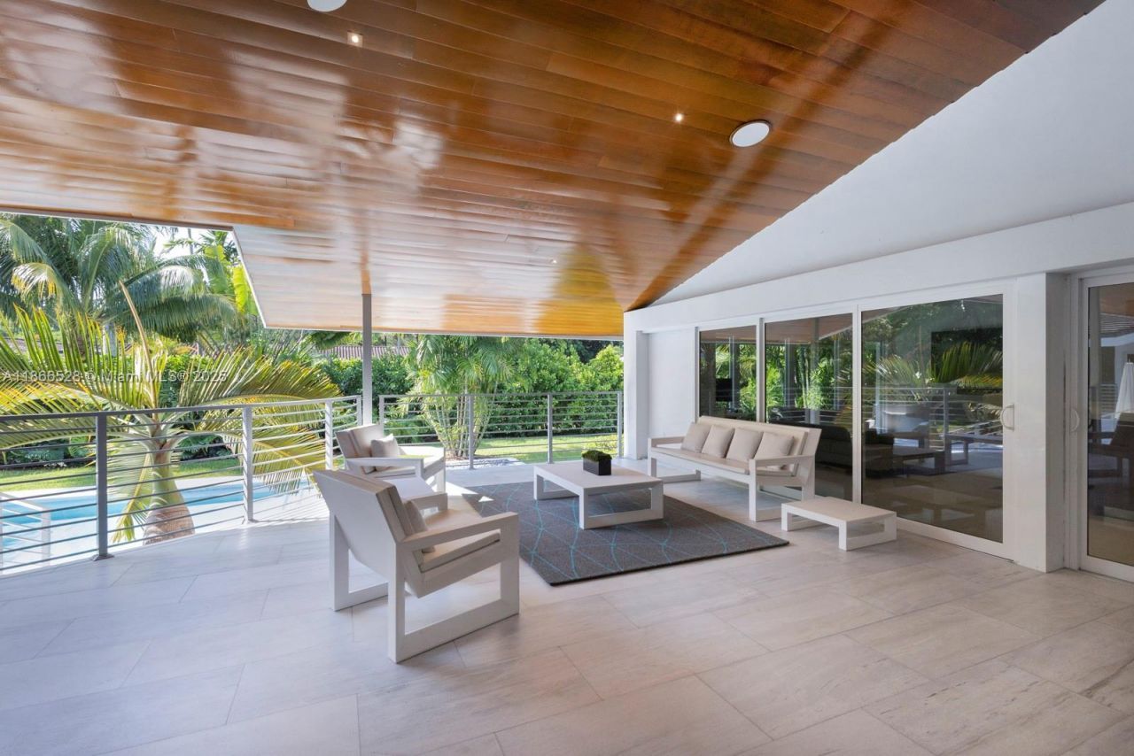 5780 Las Palmas Dr, Coral Gables, FL 33156 Photo